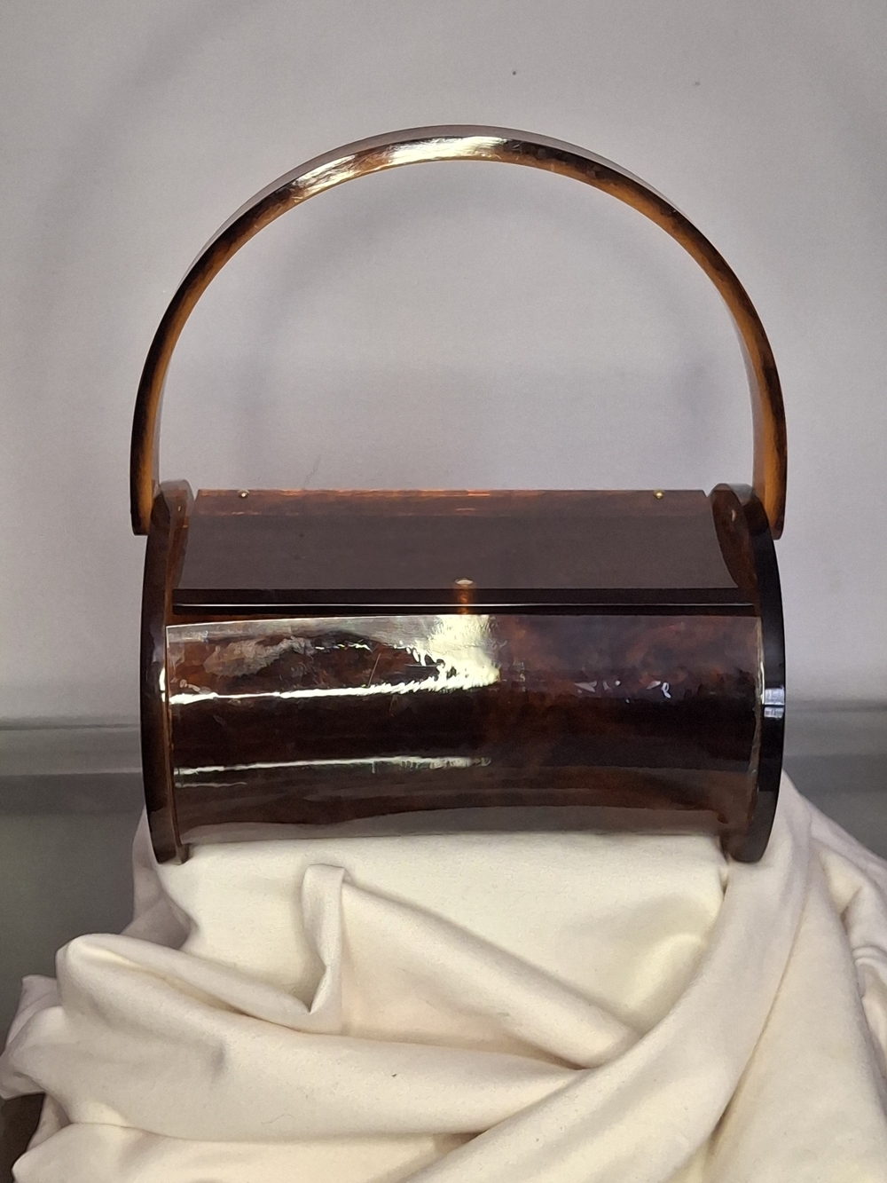 Tortoiseshell Vintage Rialto Lucite Top Handle Box Bag